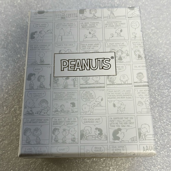 🆕 Snoopy and Woodstock Crystal Heart Necklace - Picture 5 of 5